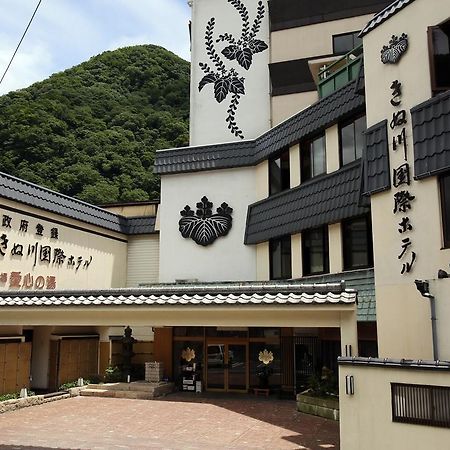Kinugawa Kokusai Hotel Нико Екстериор снимка