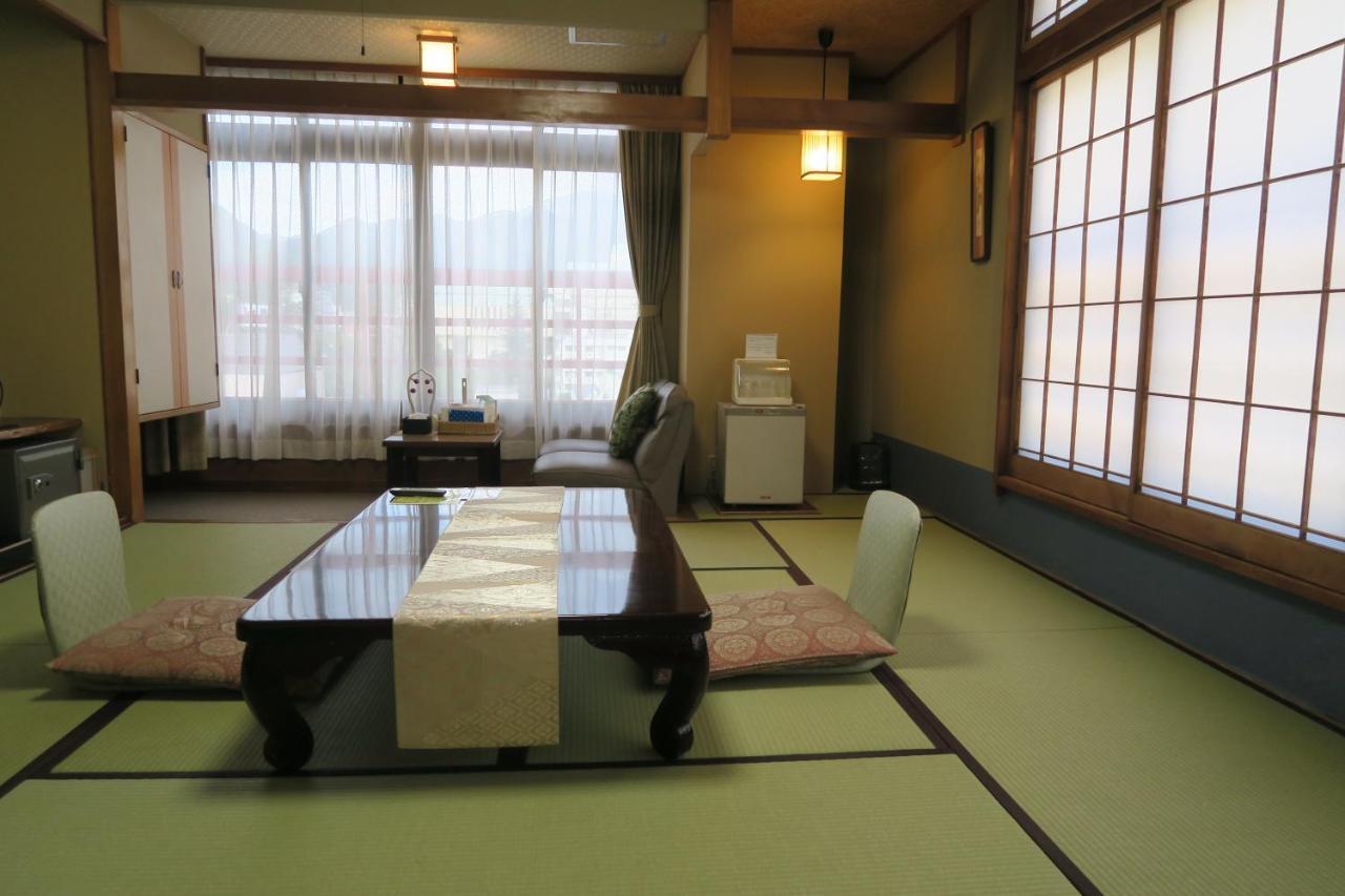 Kinugawa Kokusai Hotel Нико Екстериор снимка