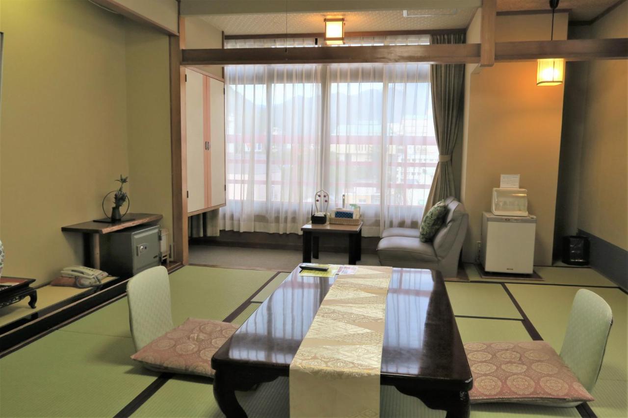 Kinugawa Kokusai Hotel Нико Екстериор снимка