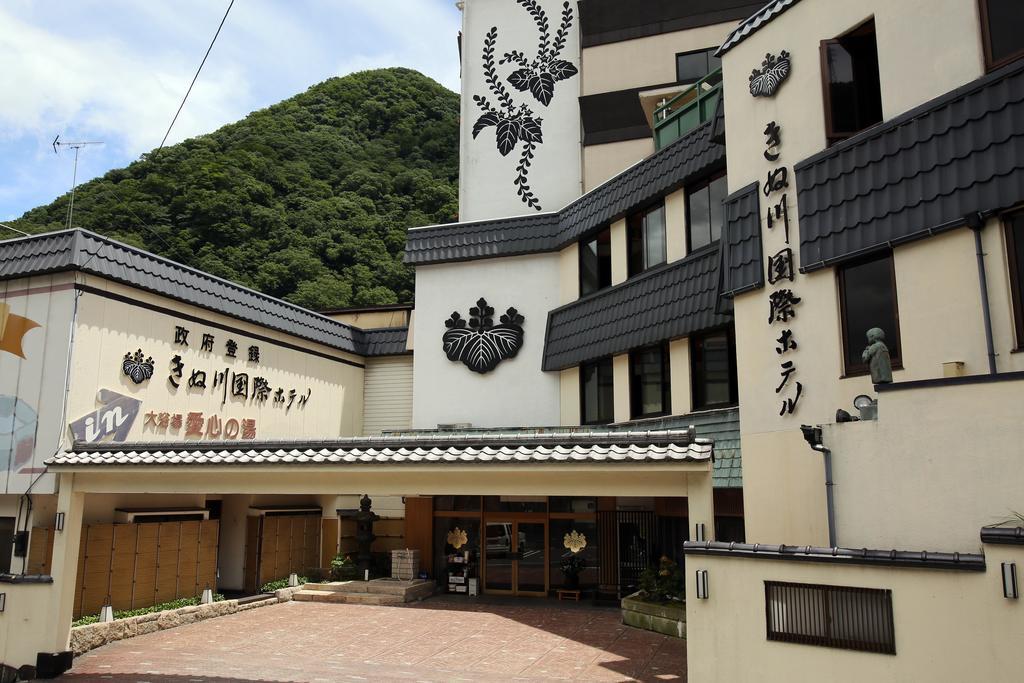 Kinugawa Kokusai Hotel Нико Екстериор снимка