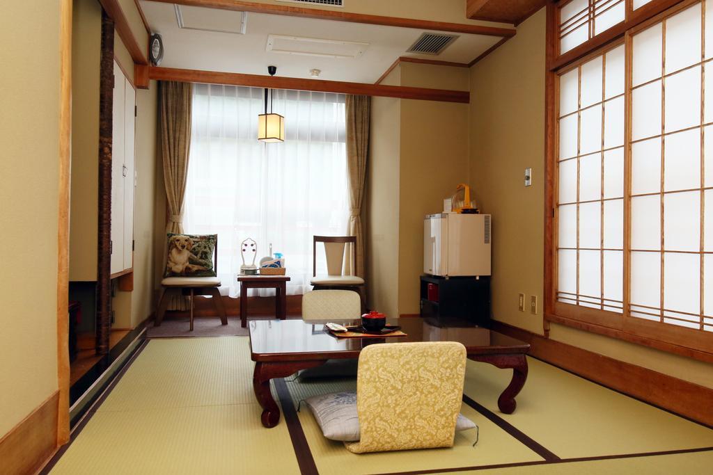 Kinugawa Kokusai Hotel Нико Екстериор снимка